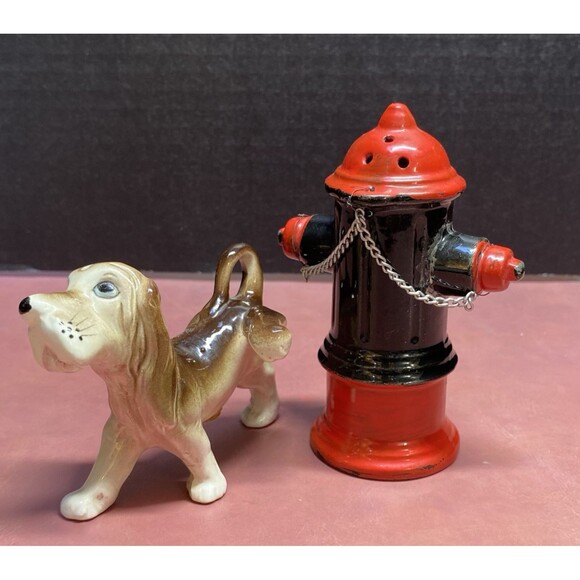 Vintage Dog Peeing on Fire Hydrant Salt and Pepper Shaker Set Made in Japan READ - Picture 1 of 16